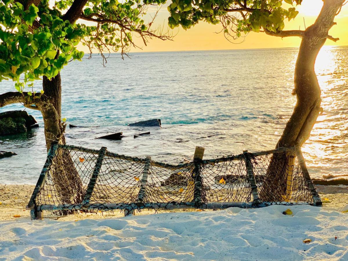 Hotel Ilaa Beach Maldives Gulhi Exterior foto